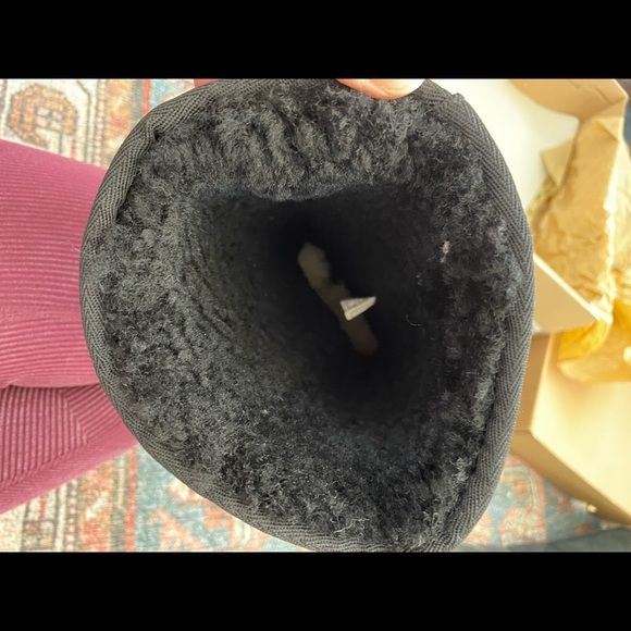 UGG Tall boots size 9 - Picture 2 of 11